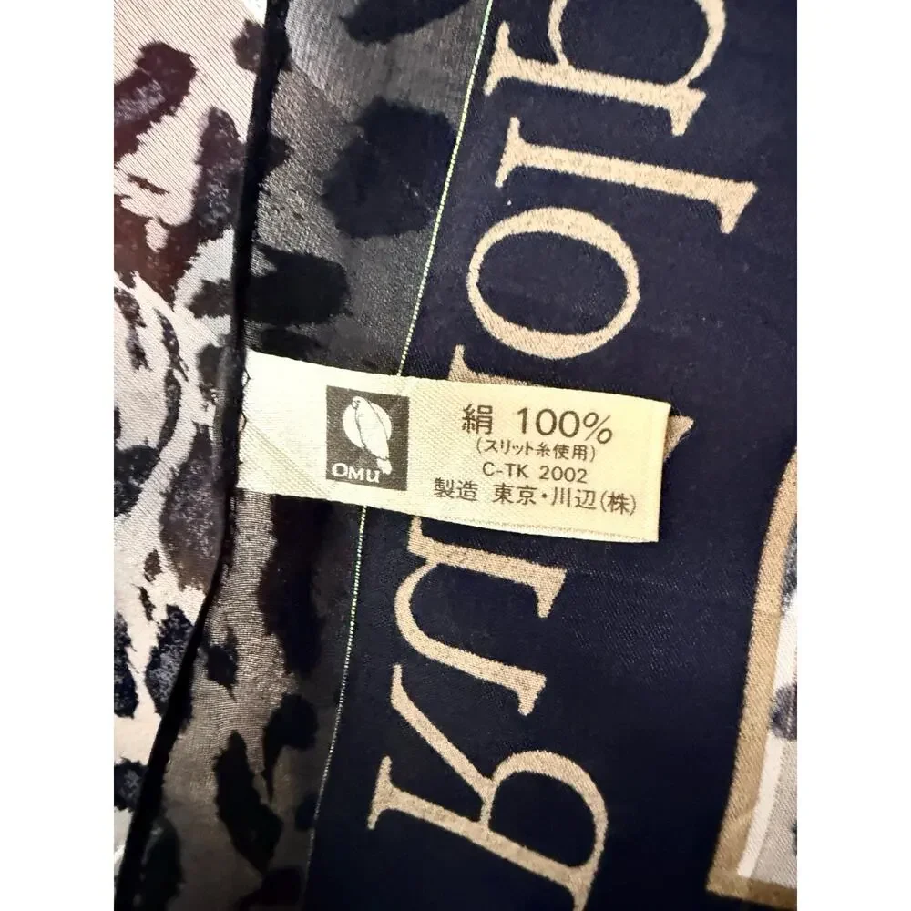 Rudolph Valentino statement scarf